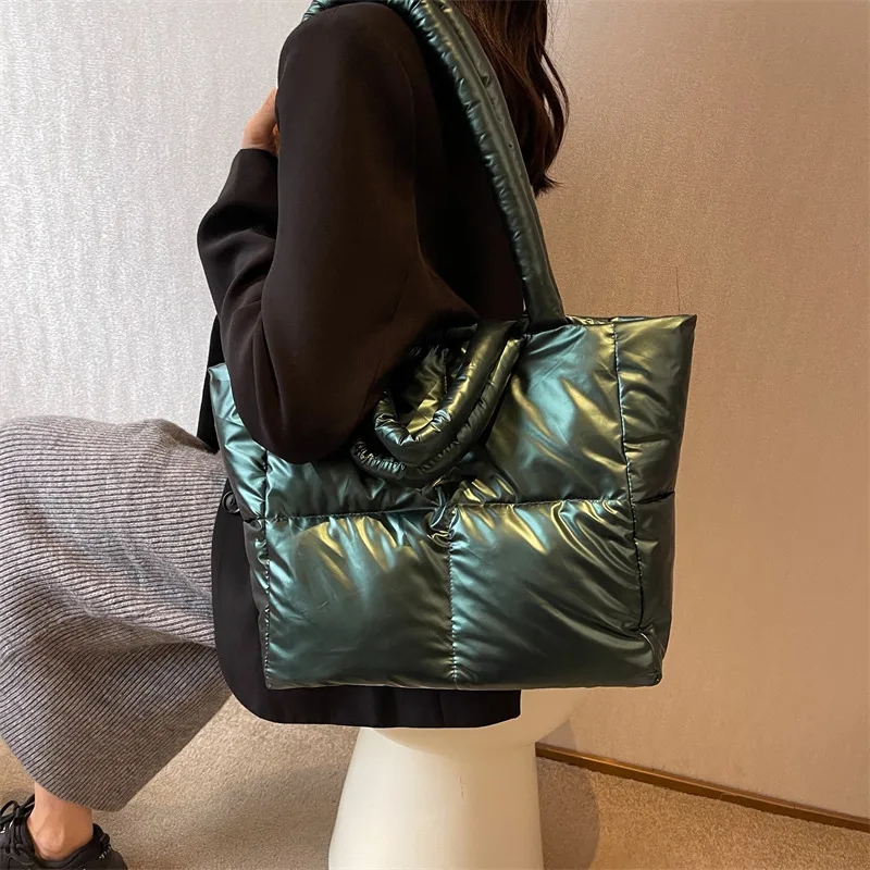 Sac à bandoulière bouffant de  - Interior Design Warm avis et prix
